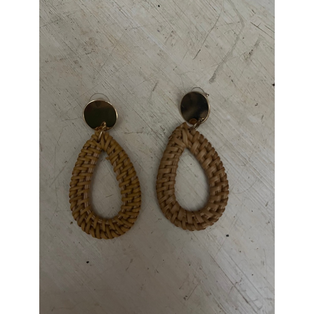 Boho‎ Teardrop Woven Rattan Dangle Earrings Gold Tone Button Top